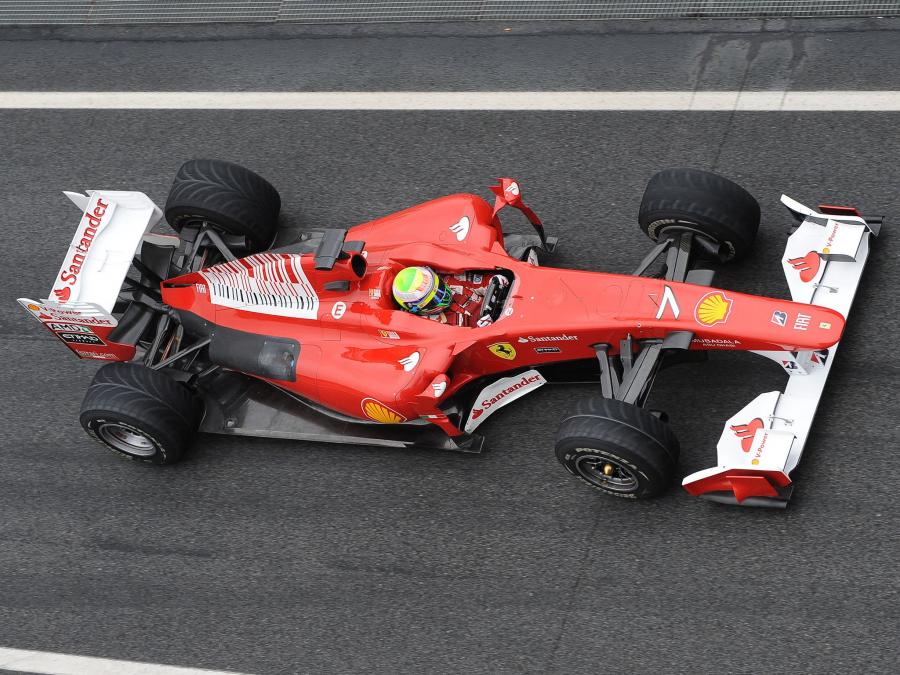  Ferrari F10 (661) 2010 года  (фото 10 из 30)